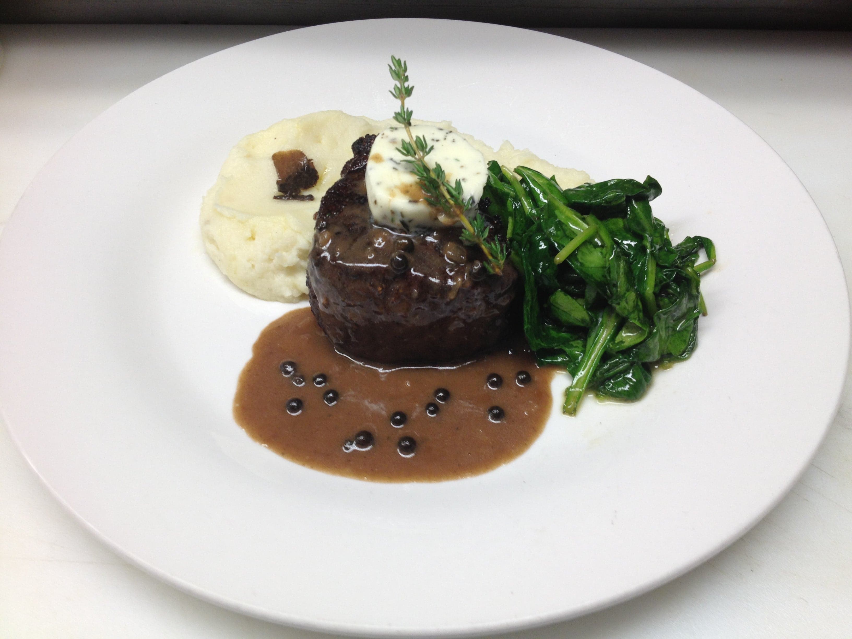 The Island Bistro, a restaurant in Miami