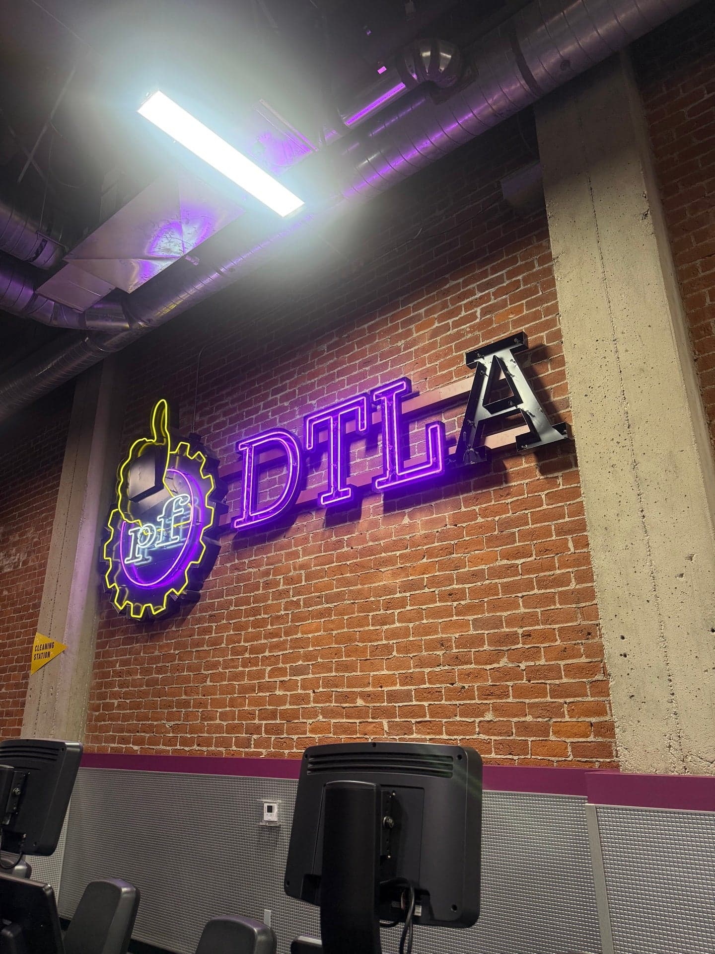 Planet Fitness, a fitness in Los Angeles