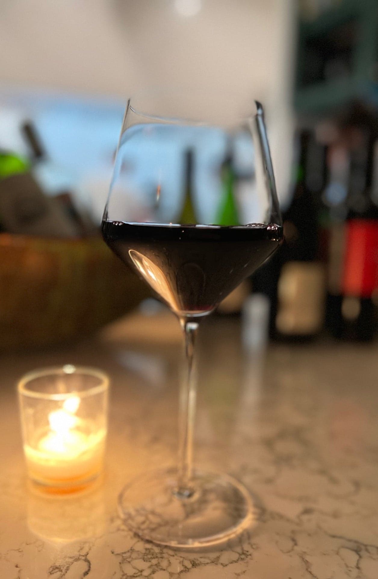 Bar Monette, a bar in Santa Monica
